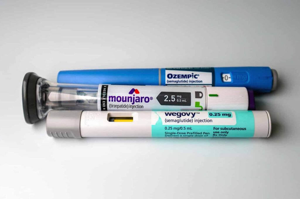 Mounjaro vs Ozempic 2026 weight loss comparison chart